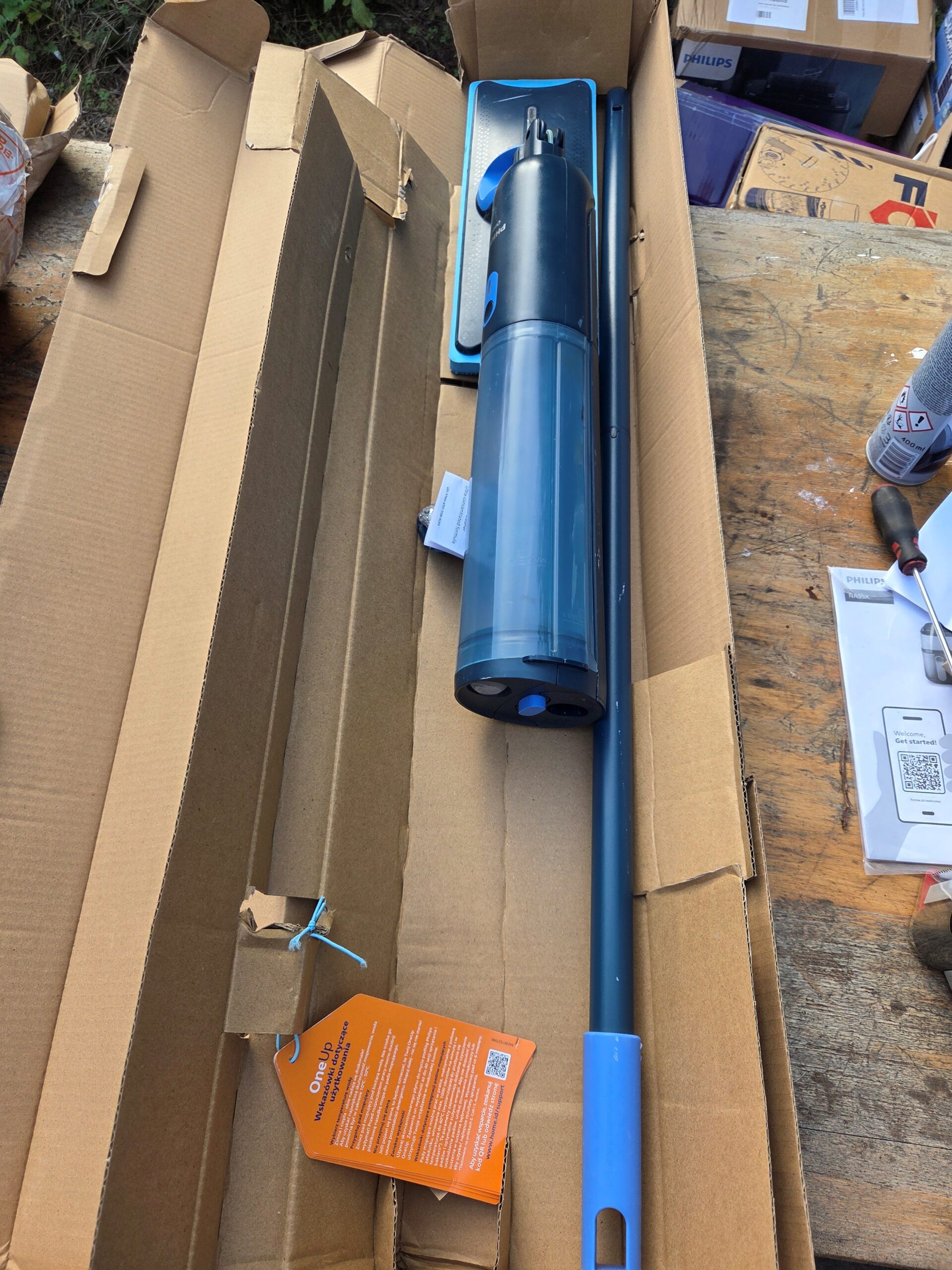 Philips OneUp Elektrische Dweil 3000 series XV3101/01 - Dweilsysteem - Vloerreiniger - Vuil water opzuigen - 1 stand - 50min dweilen - Afbeelding 2